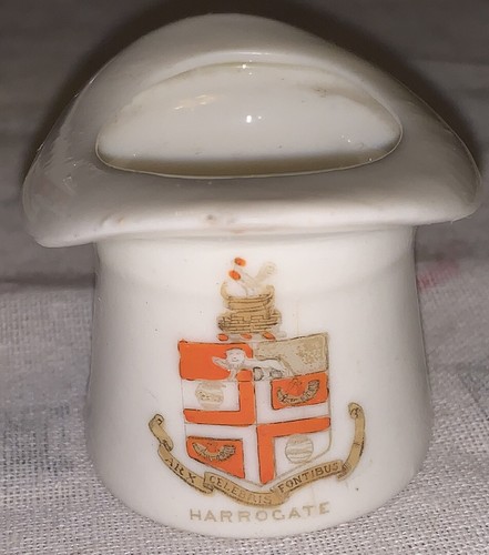 Shelley crested china - crested, hat