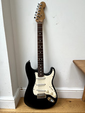 1997 Fender American Stratocaster - Black - Rosewood - Used