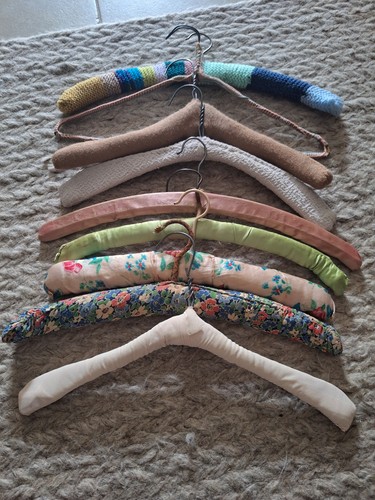 Vintage retro padded fabric - retro,