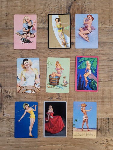 Vintage pinup girls - vintage,