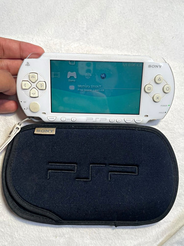 Sony playstation portable - sony,