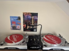 2 x Numark TT1650 direct-drive