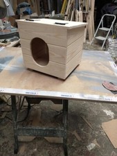 UNIVERSAL HAND MADE CHICKEN  1