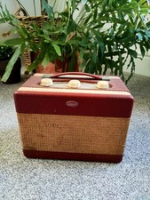 Roberts Junior R200 Vintage  Untested Red Radio Used Condition 