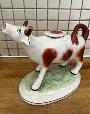 19th Century Staffordshire Cow Creamer With Lid And Gilded Horns