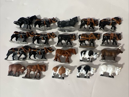 White metal model - metal, black