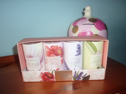 Floral collection talcum - m&s,
