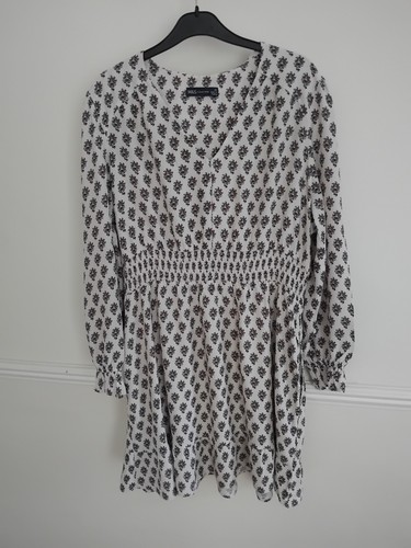 Marks spencer white pink - &,