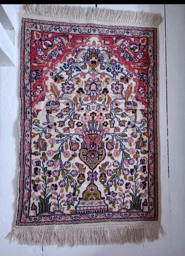 Persian rug hand knotted - rug,