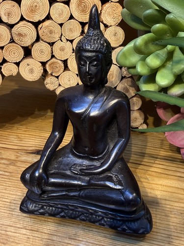 12cm tall vintage - style, carved