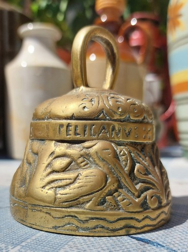 Vintage collectable solid - vintage,