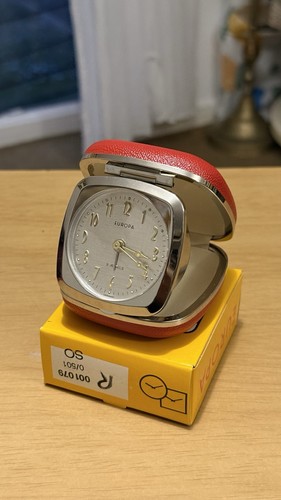 Vintage travel alarm clock - vintage,
