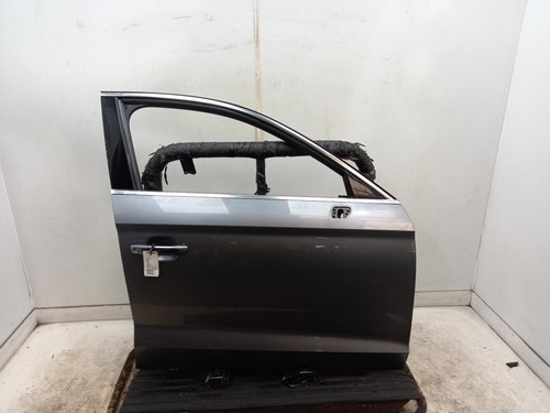 Audi right front door - right,
