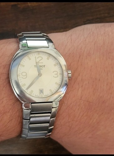 Tissot model 1853 quartz watch - model,