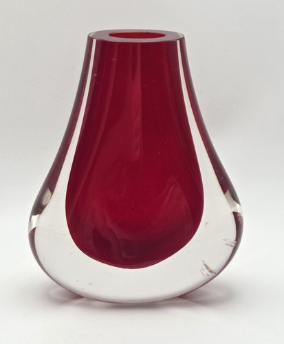 Small blood red encased - small, blood‑red