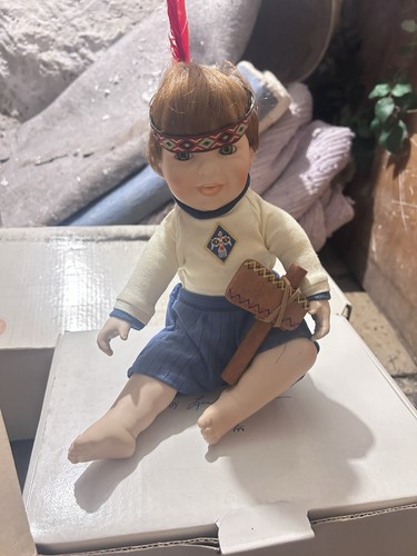 Danbury mint porcelain doll - danbury,