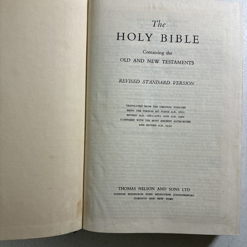 The holy bible old and - holy,