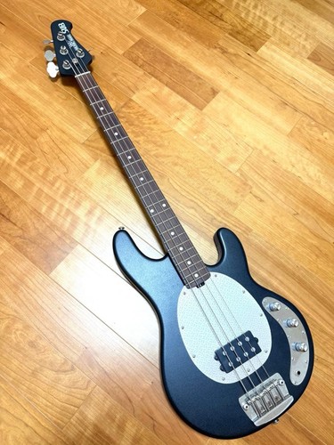 Usa made musicman - usa,