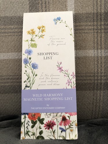 Magnetic shopping list - shopping,