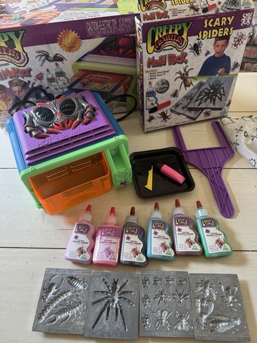 Vtg creepy crawlers bug maker - creepy,