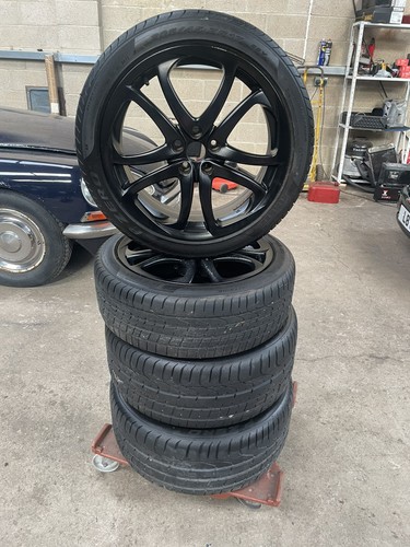 Alfa romeo alloys pirelli - romeo, 4c
