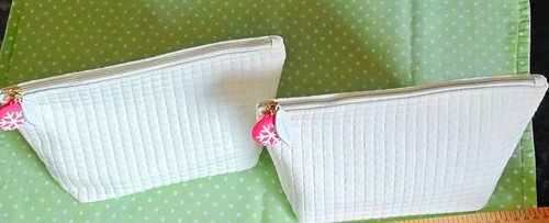 Clarins paris white pink - &, zip