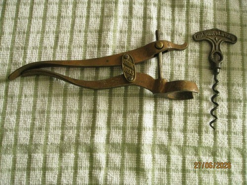 The holborn lever corkscrew - the,