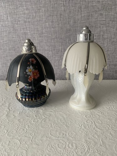 Pair vintage avon lamp - of,