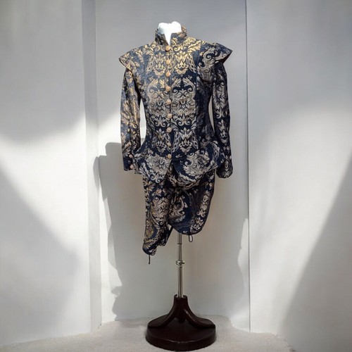 Tudor mens suit - mens,