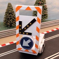 Scalextric 1:32 Trailer For Cars - Police Hazard Warning