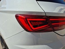 2018-2020 SEAT LEON TSI FR CUPRA REAR LIGHT ON BODY PASSENGER SIDE 5F0945207F