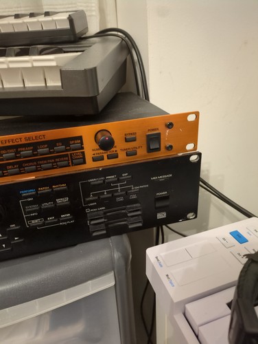 Boss 700 guitar effects - boss, gx-700