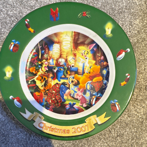 Disney store exclusive - disney,