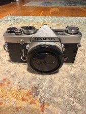 Olympus body silver - olympus,