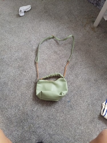 Primark green shoulder - green,
