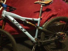 Yeti ASR 5 26er, Carbon Rear