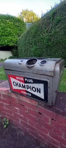 Champion spark plug service - champion,