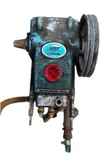 CAT Pumps Piston Pump with 9
