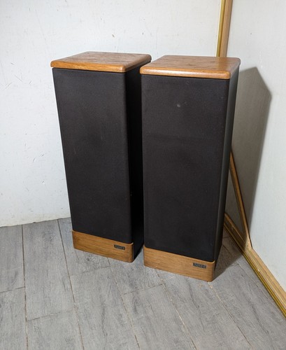 Vintage pair advent - vintage, prodigy