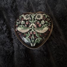 William Morris Loddon Museum Collections Heart Trinket Box Fine Bone China