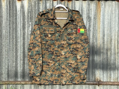 Genuine guinea bissau pixel - bissau,