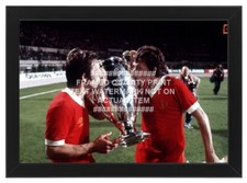 FRAMED 1977 EUROPEAN CUP TROPHY JIMMY CASE PHIL NEAL QUALITY PHOTO LIVERPOOL FC