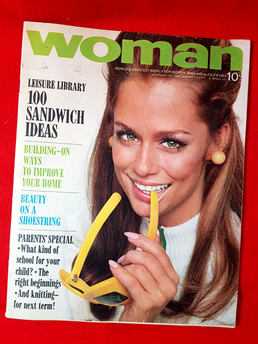 Vintage woman magazine 5th - woman, :