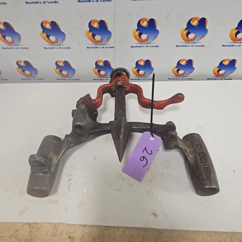 Ridgid 300 pipe threader - ridgid,
