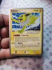 Pokemon TCG Jolteon Gold Star