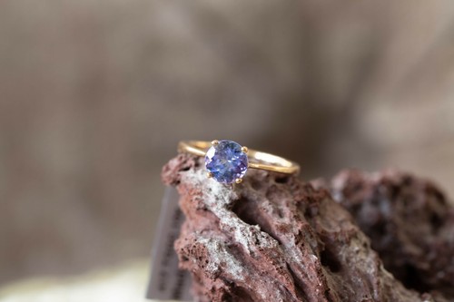 Aaa tanzanite gold ring - aaa,