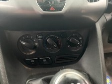 2017 FORD TRANSIT CONNECT HEATER CONTROLS  WITHOUT A/C DT1T0-18549-AD