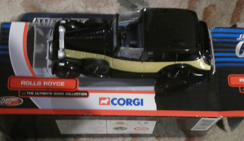 Genuine corgi james bond 007 - genuine,
