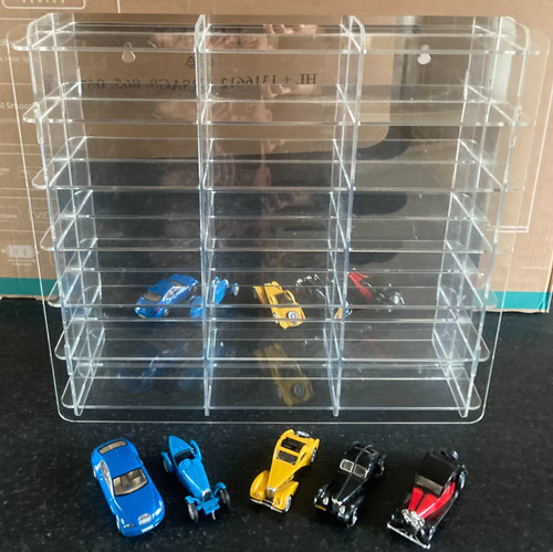 Model car toy 18 - 1:43, slot