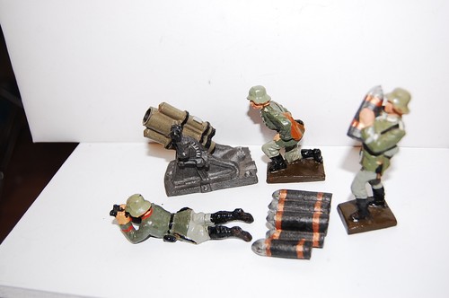 Lineol set antique lead - of,